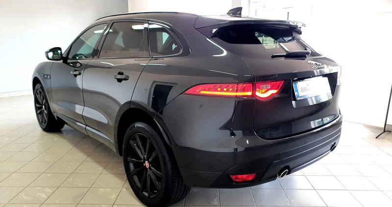 Jaguar F-Pace cena 119500 przebieg: 75000, rok produkcji 2018 z Nekla małe 781